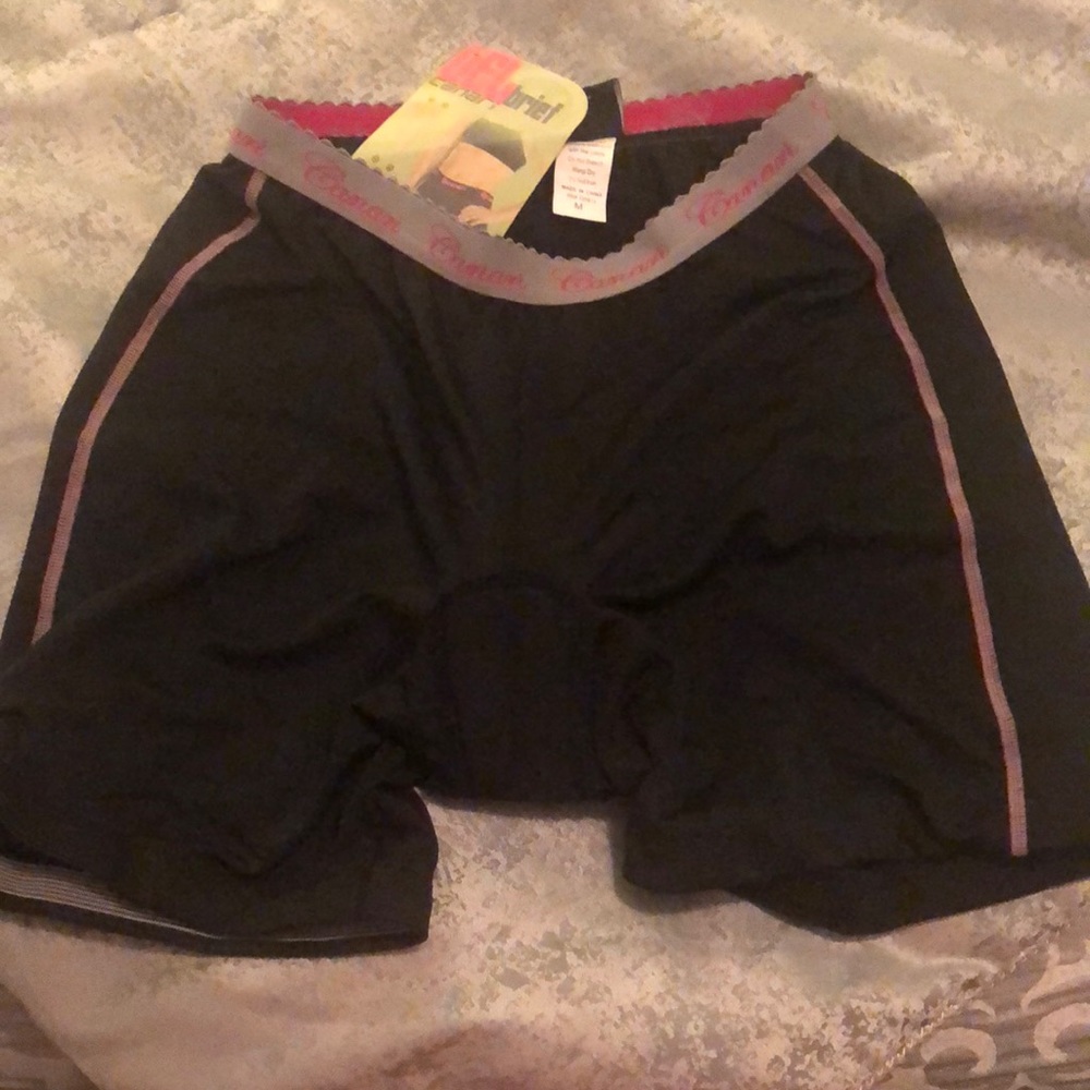 NWT Cyclewear Gel Brief by Canari .